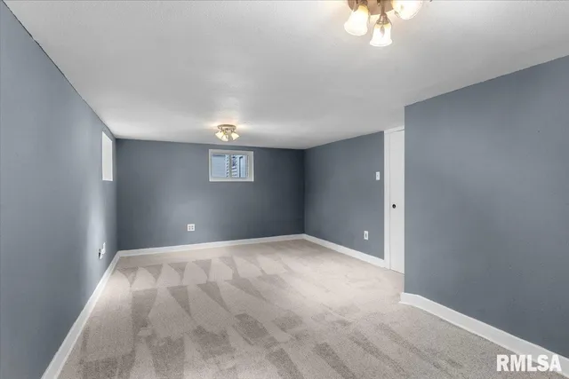 $169,000 | 2905 South Park Avenue, Springfield, IL 62704