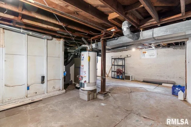 $169,000 | 2905 South Park Avenue, Springfield, IL 62704