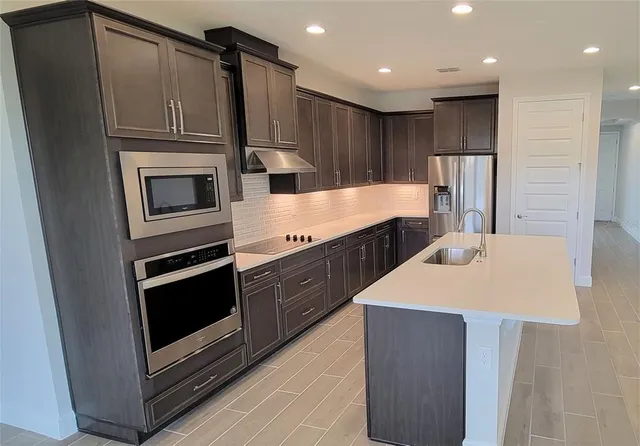 $3,650 | 9753 Lost Creek Drive, Winter Garden, FL 34787