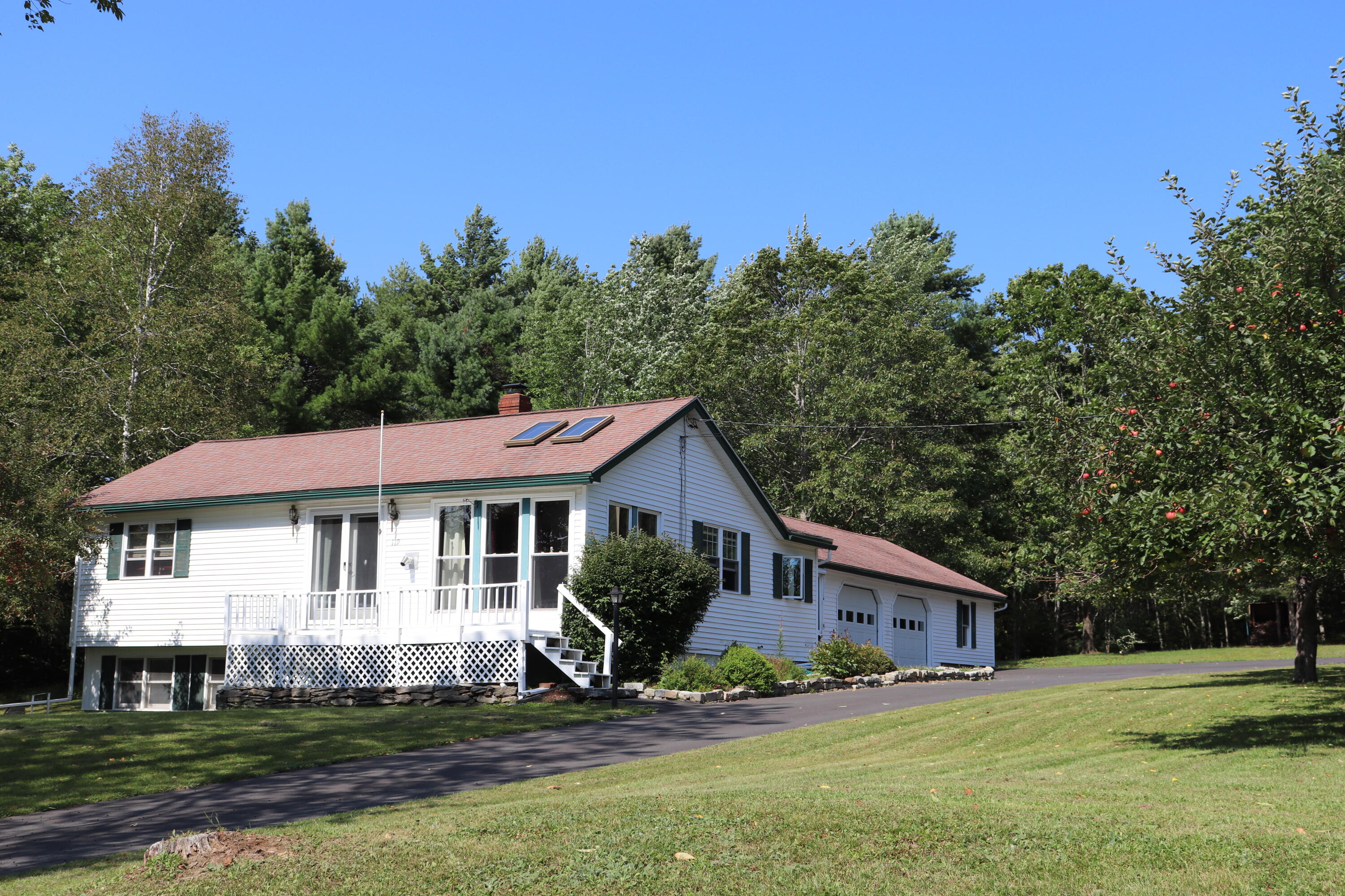 119 Town Farm Road Bucksport, ME 04416 - Photo 4 of 46 3