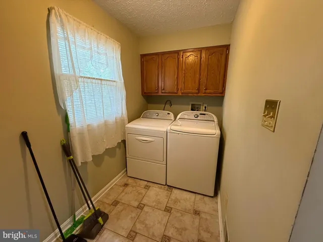 $800,000 | 18200 Littlebrooke Drive, Olney, MD 20832