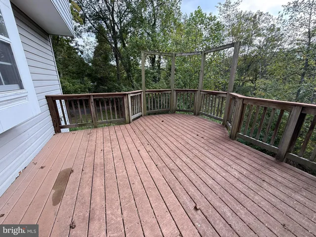 $800,000 | 18200 Littlebrooke Drive, Olney, MD 20832