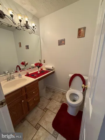 $800,000 | 18200 Littlebrooke Drive, Olney, MD 20832