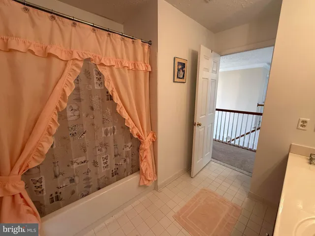 $800,000 | 18200 Littlebrooke Drive, Olney, MD 20832