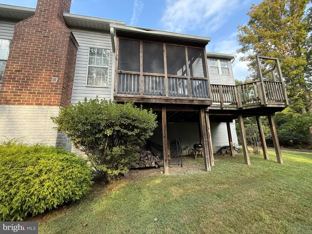 $800,000 | 18200 Littlebrooke Drive, Olney, MD 20832