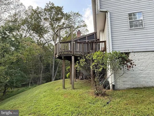 $800,000 | 18200 Littlebrooke Drive, Olney, MD 20832