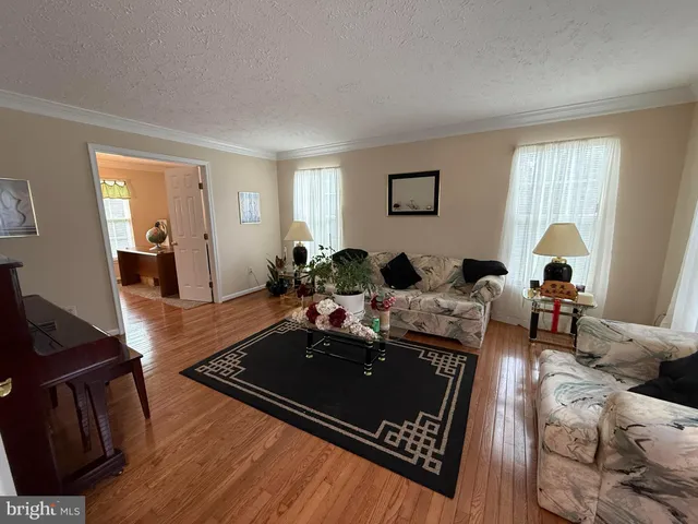 $800,000 | 18200 Littlebrooke Drive, Olney, MD 20832