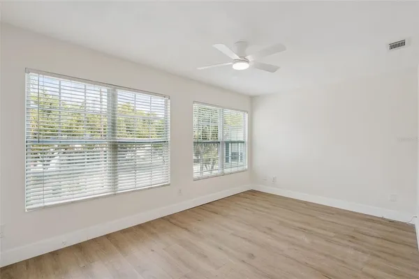 $2,800 | 2704 East Central Boulevard, Orlando, FL 32803