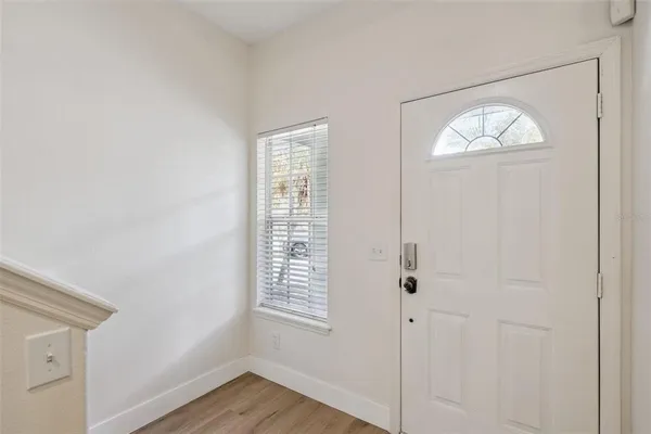 $2,800 | 2704 East Central Boulevard, Orlando, FL 32803