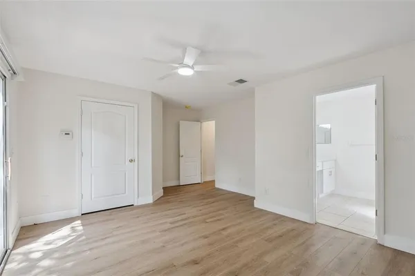 $2,800 | 2704 East Central Boulevard, Orlando, FL 32803