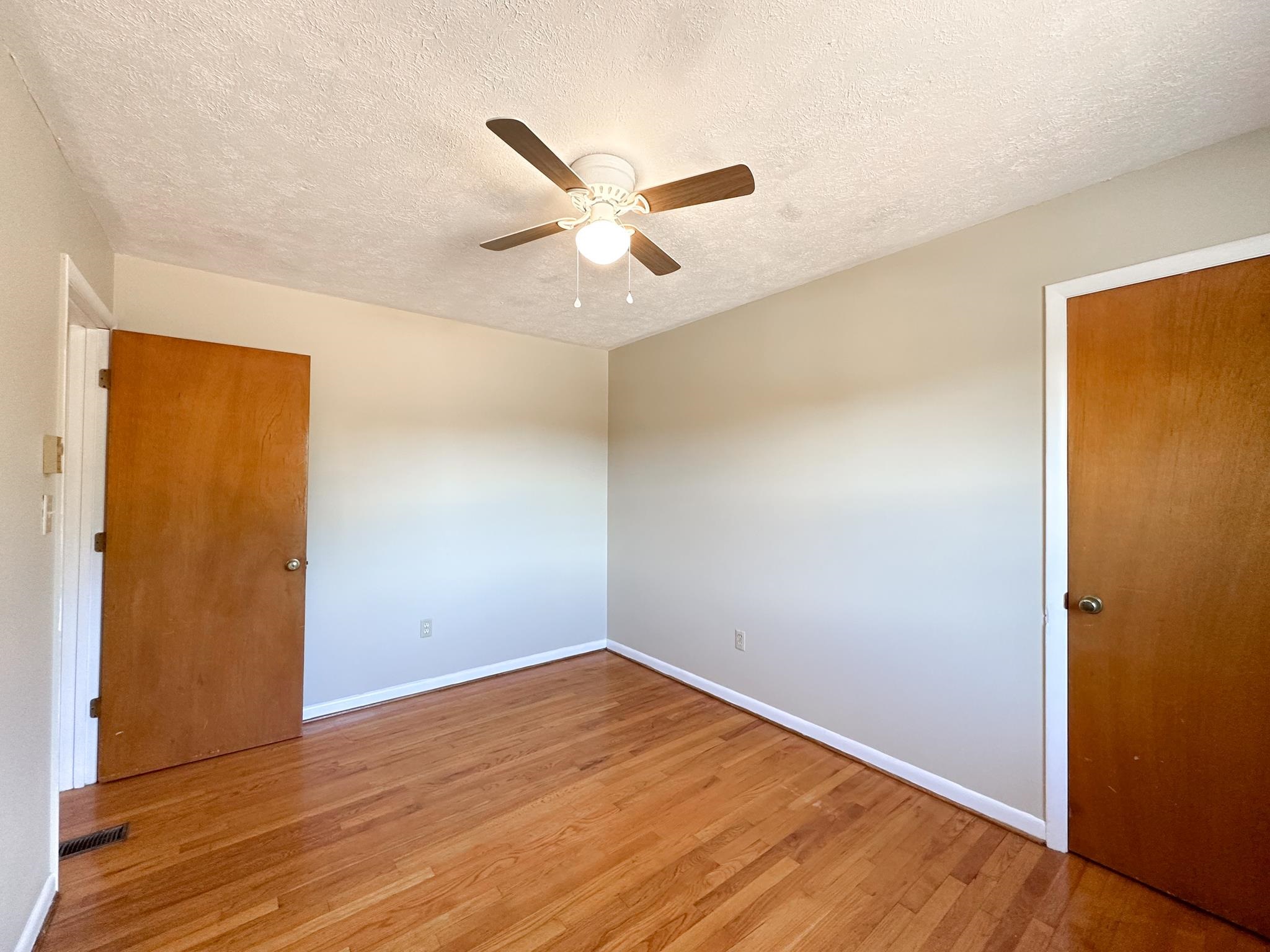 1055 Lyndhurst Road Waynesboro, VA 22980 - Photo 11 of 25 Gallery Image 11