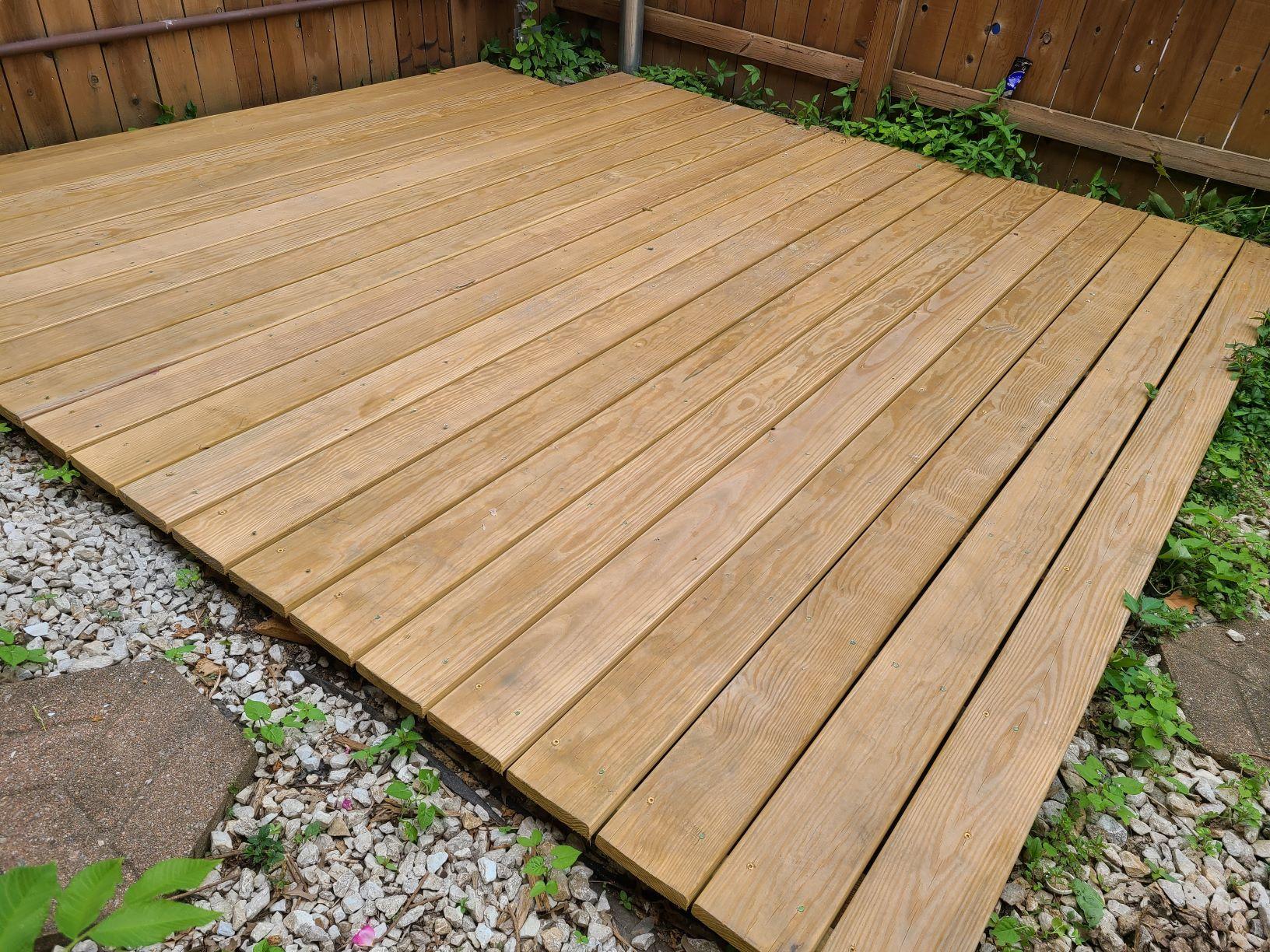 1435 North Forbes Road, Unit 12 Lexington, KY 40511 - Photo 16 of 18 New deck