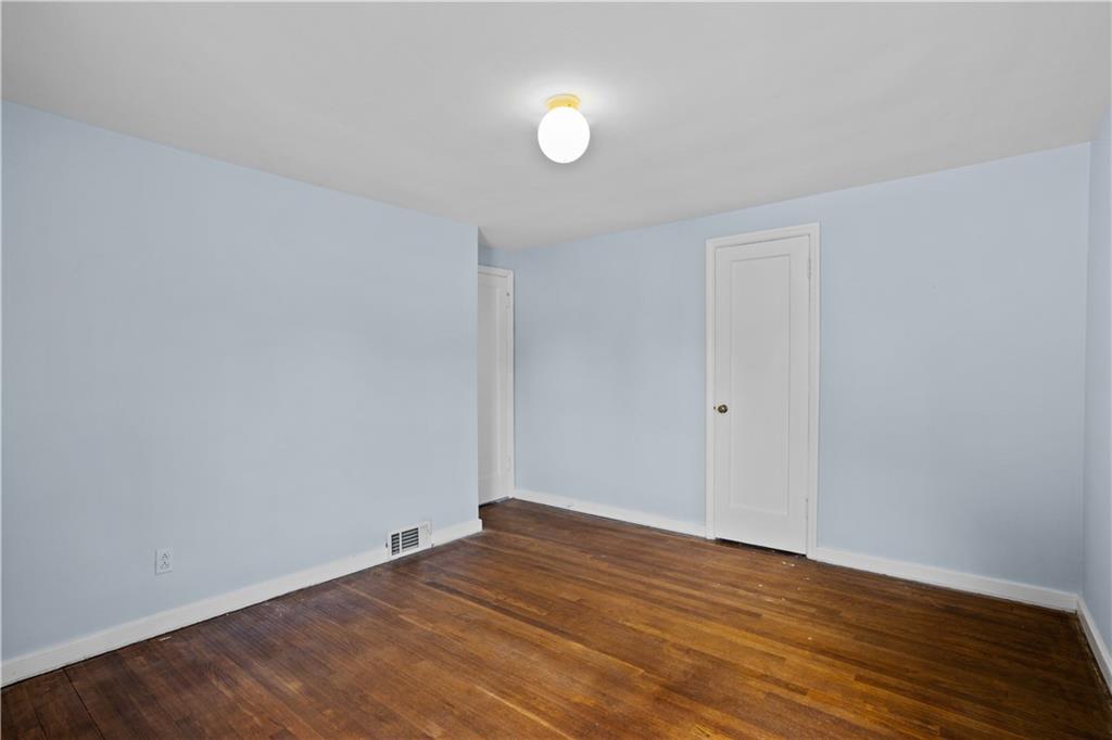 612 Cascade Road Pittsburgh, PA 15221 - Photo 27 of 32 Gallery Image 27