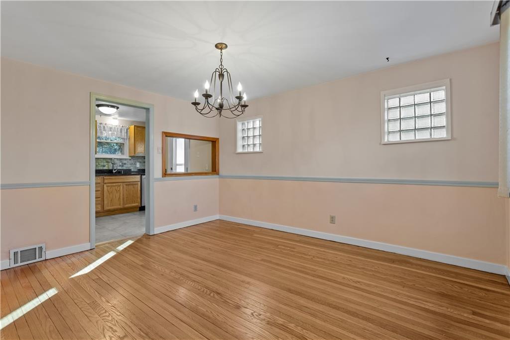 612 Cascade Road Pittsburgh, PA 15221 - Photo 8 of 32 Gallery Image 8
