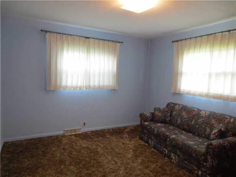 1005 East Stop 11 Road Indianapolis, IN 46227 - Photo 9 of 10 Gallery Image 9