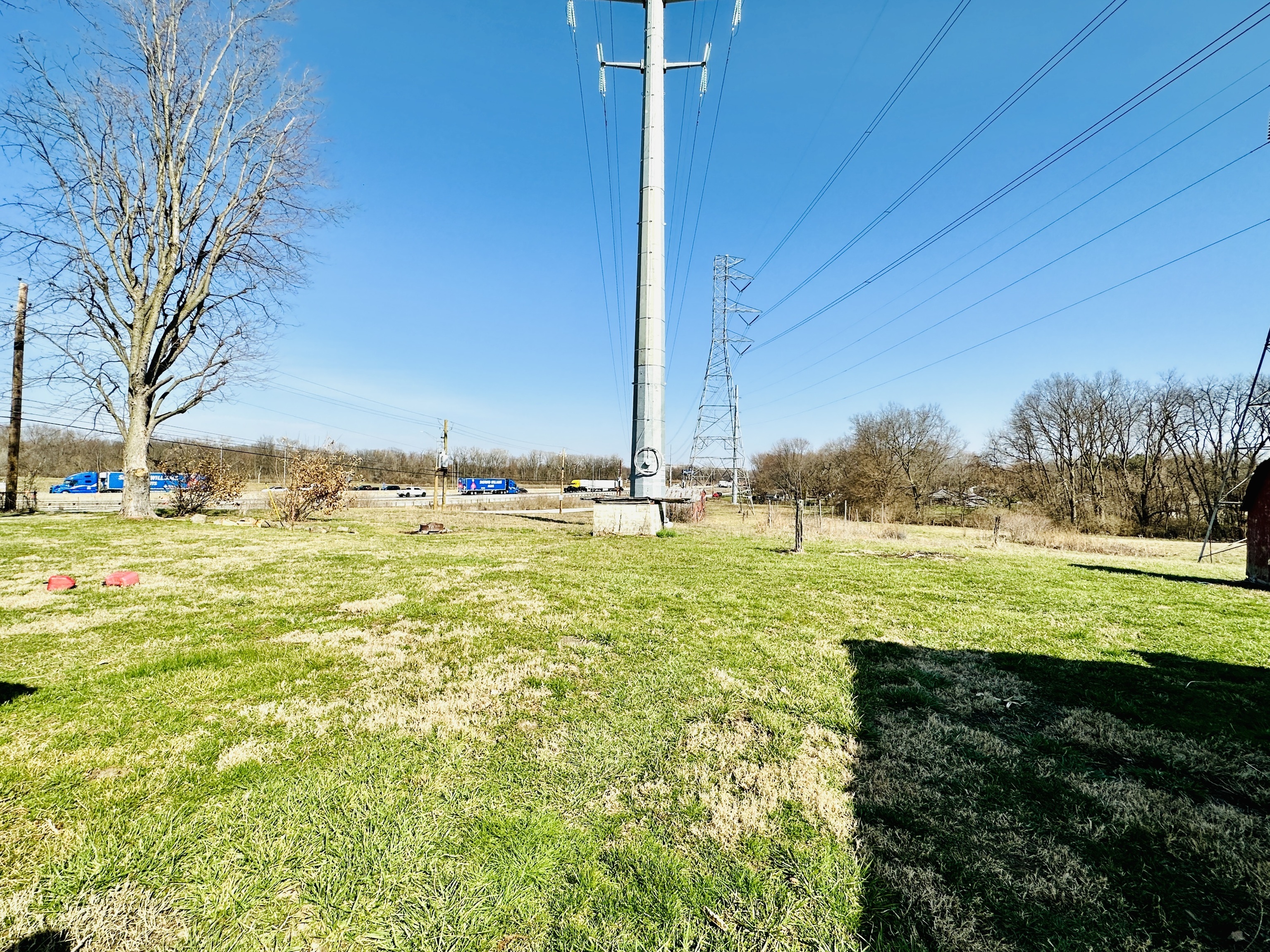 4641 Thompson Road Indianapolis, IN 46221 - Photo 12 of 14 Gallery Image 12