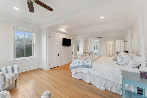 $2,995,000 | 127 Senix Avenue, Center Moriches, NY 11934