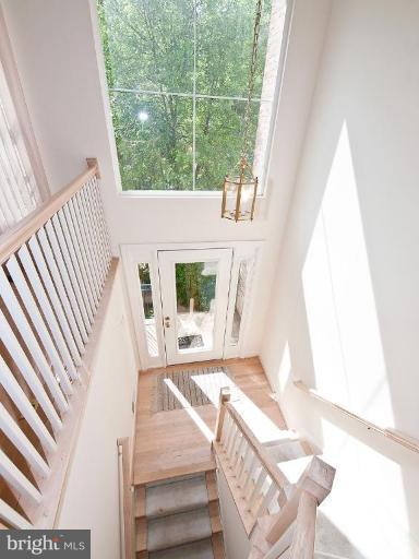 11500 Waterhaven Court Reston, VA 20190 - Photo 10 of 21 Staircase