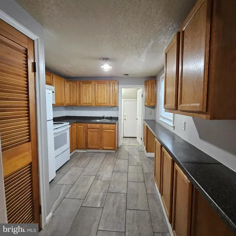 $2,250 | 3419 Chestnut Avenue, Baltimore, MD 21211