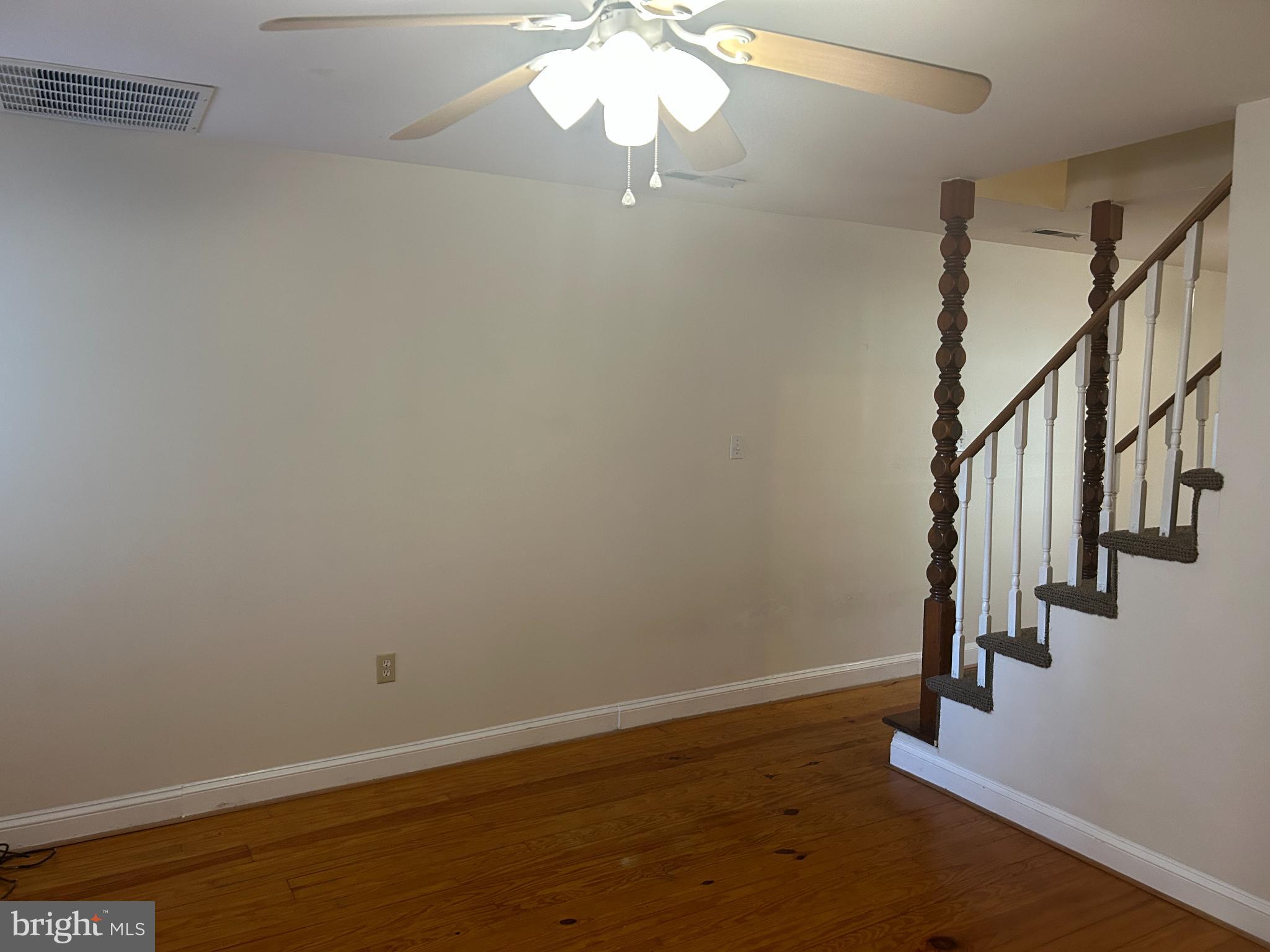 3419 Chestnut Avenue Baltimore, MD 21211 - Photo 5 of 11 a view of entryway
