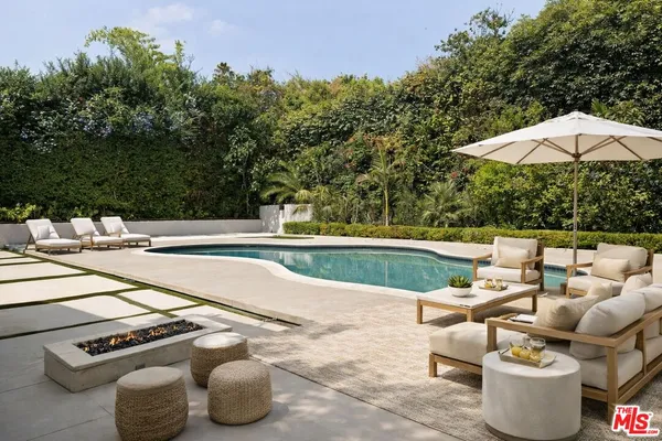$39,995 | 801 Alta Drive, Beverly Hills, CA 90210