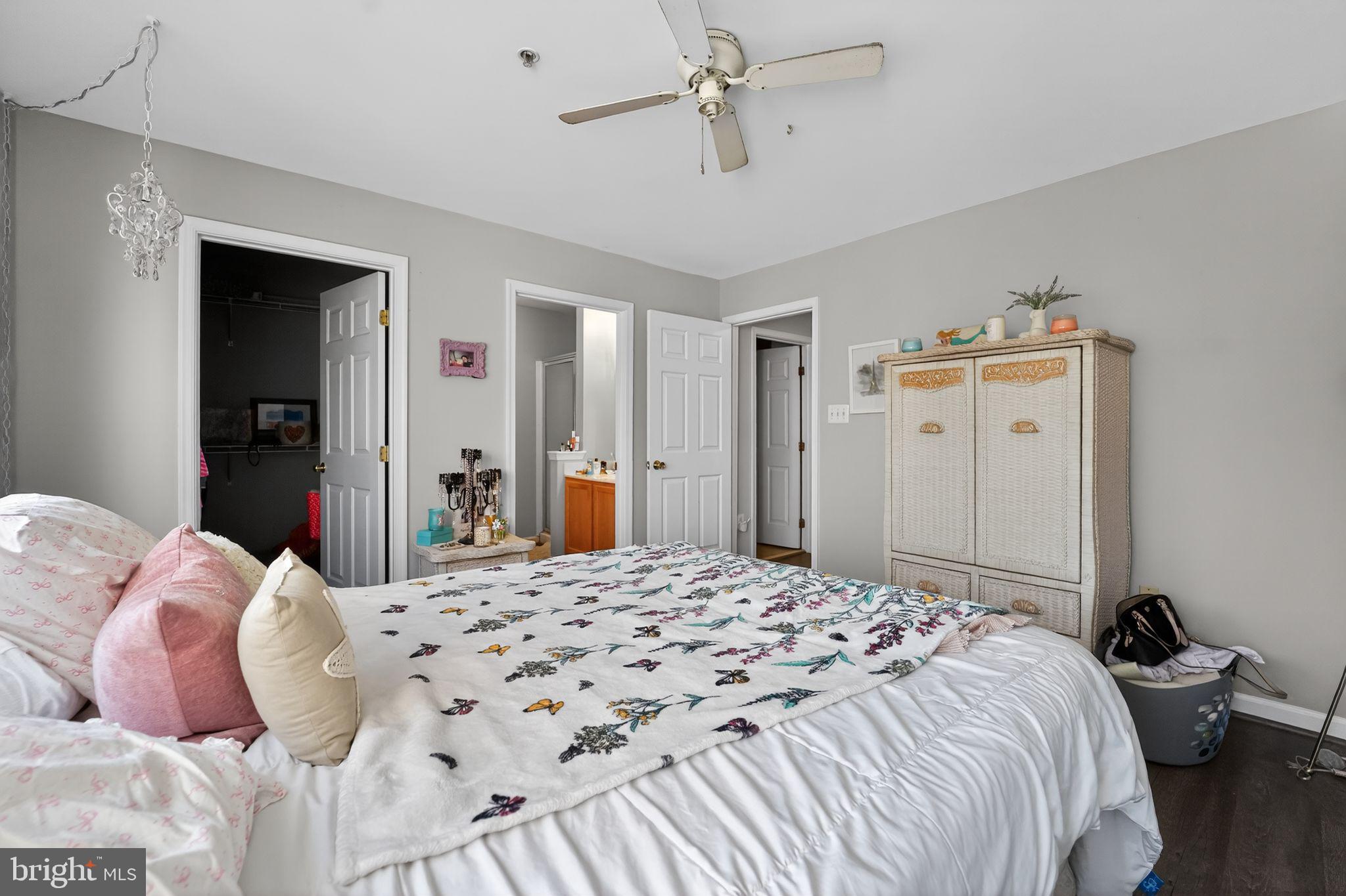 6509 Carston Court Frederick, MD 21703 - Photo 18 of 34 Primary Bedroom