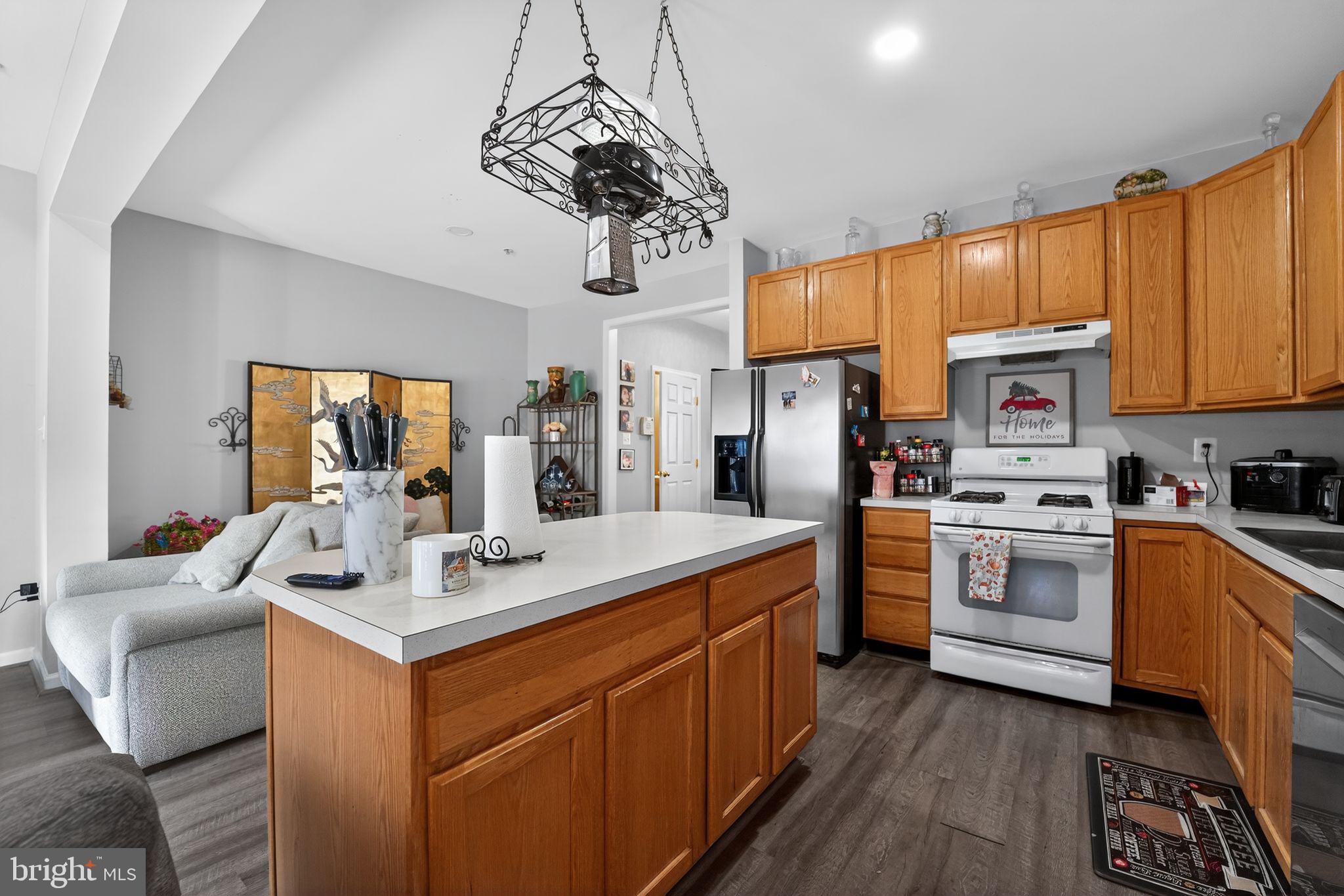 6509 Carston Court Frederick, MD 21703 - Photo 10 of 34 Kitchen