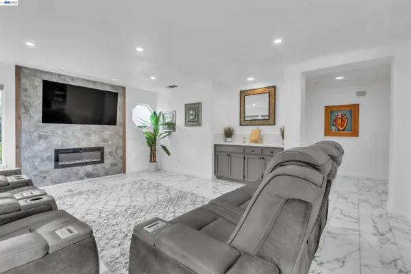 $749,000 | 4420 Belvedere Way, Antioch, CA 94509