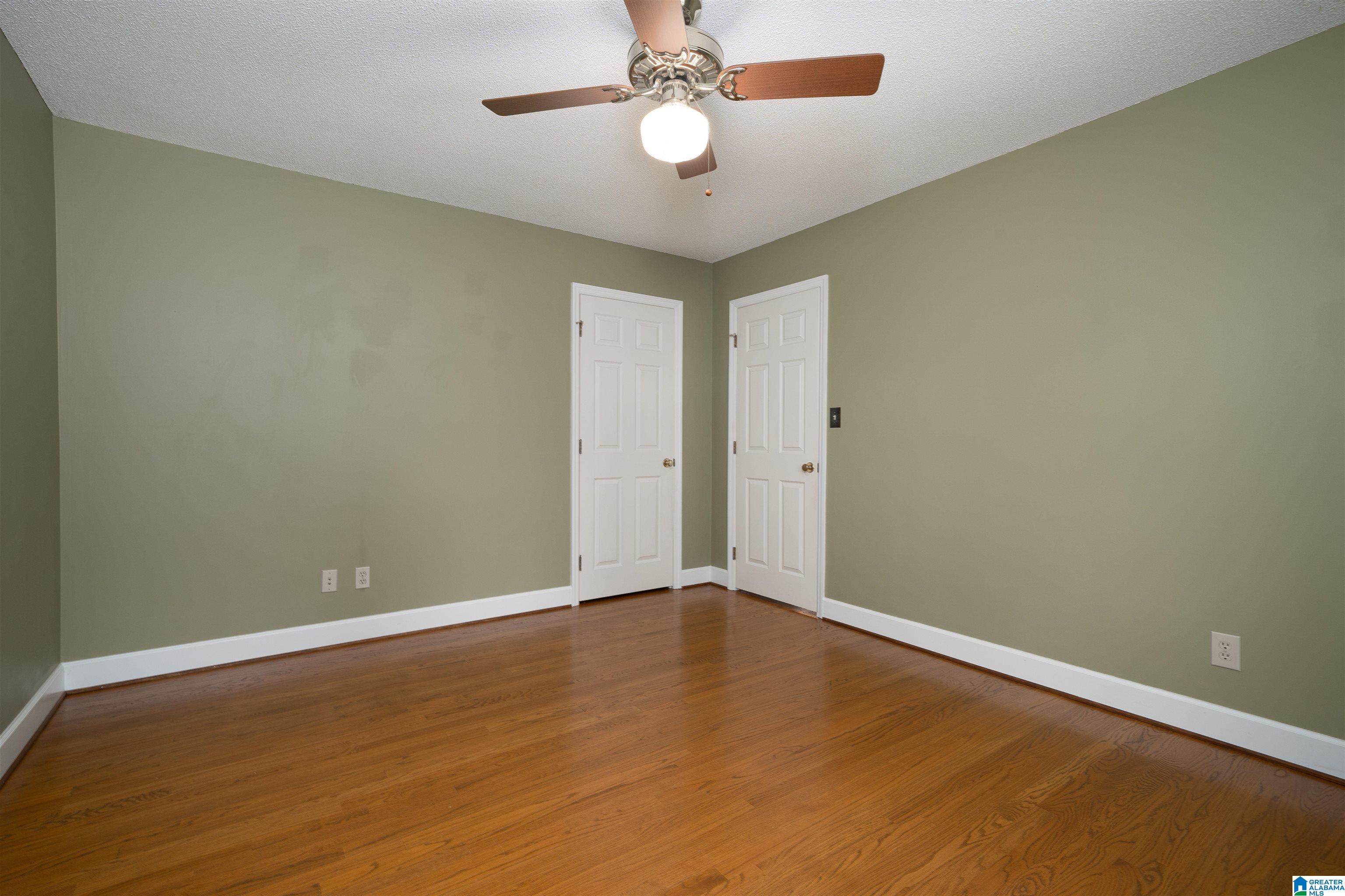 888 Mountain Ridge Drive Birmingham, AL 35209 - Photo 24 of 40