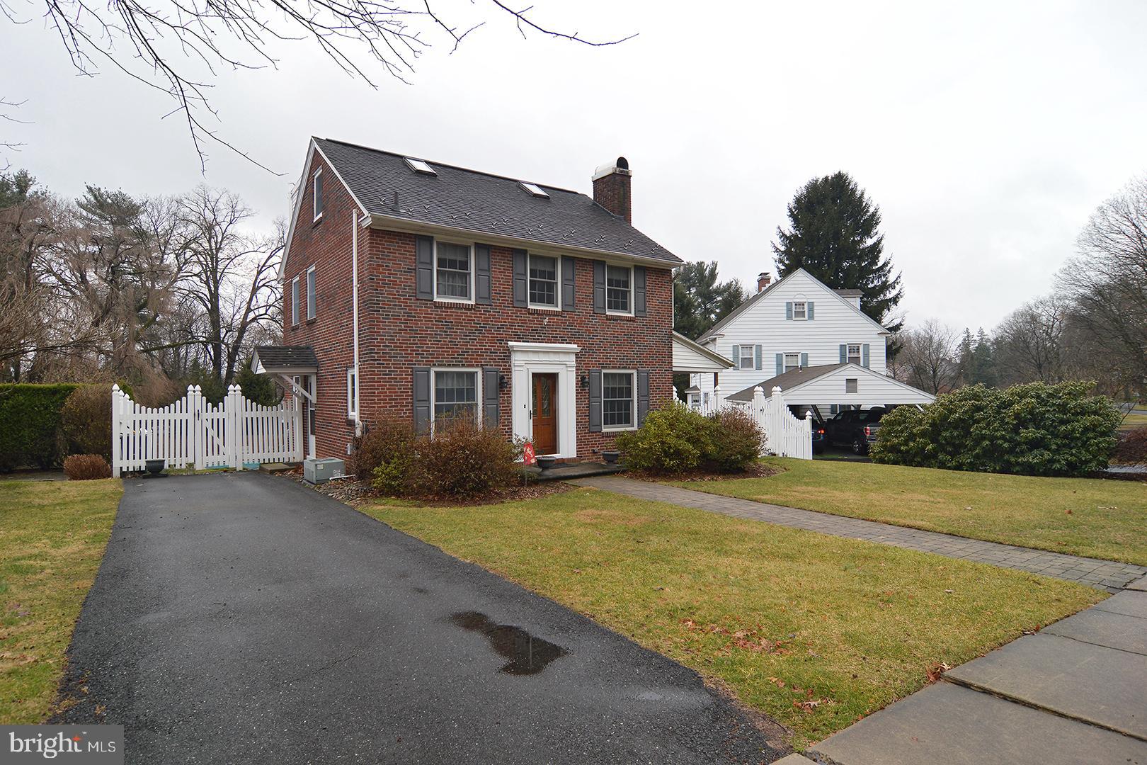 44 Park Road Reading, PA 19609 - Photo 2 of 28 Gallery Image 2