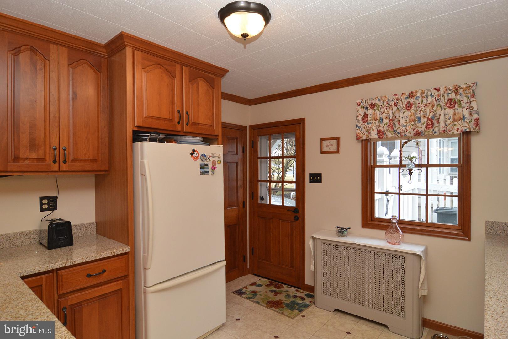 44 Park Road Reading, PA 19609 - Photo 11 of 28 Gallery Image 11