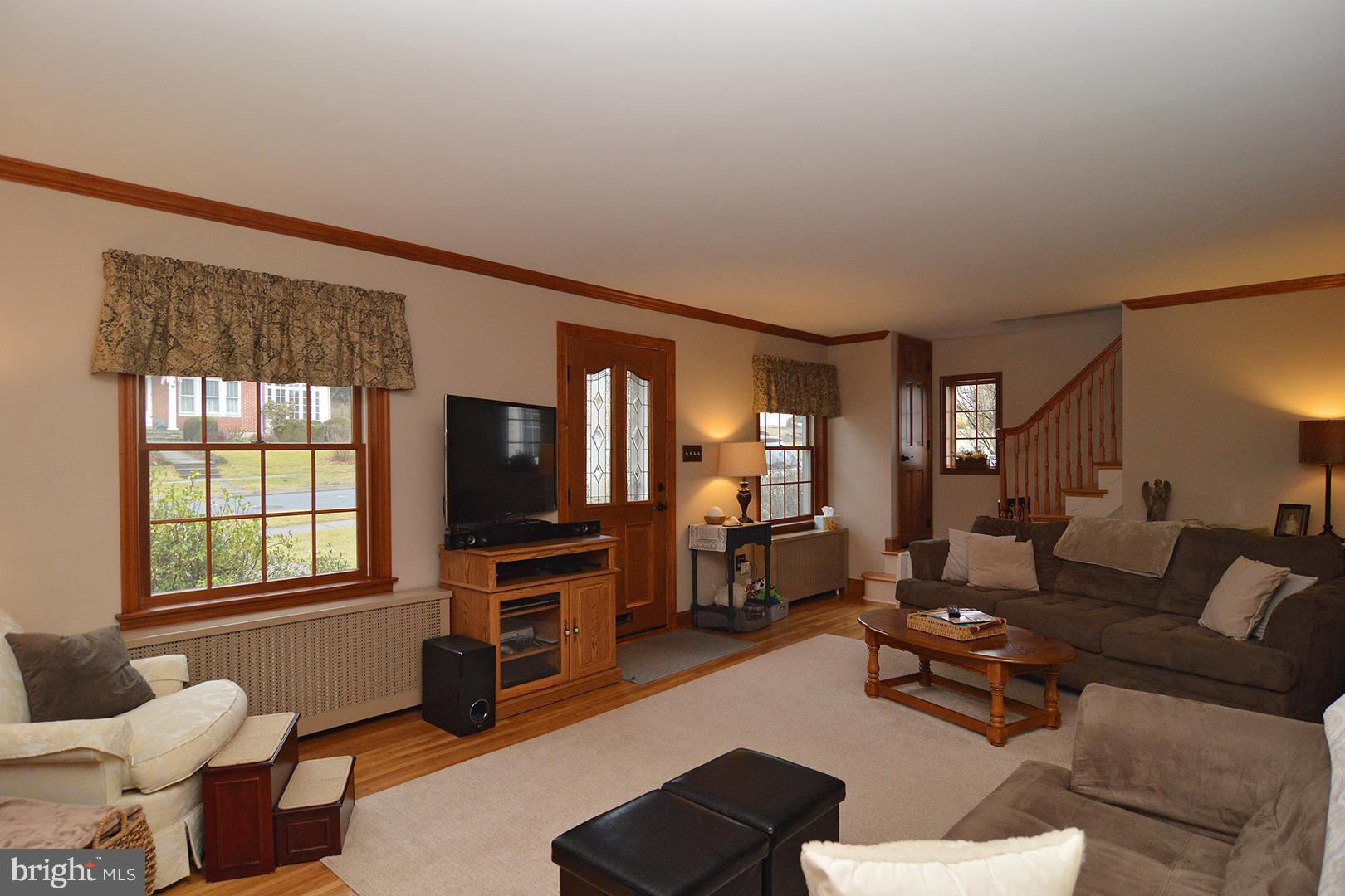 44 Park Road Reading, PA 19609 - Photo 4 of 28 Gallery Image 4
