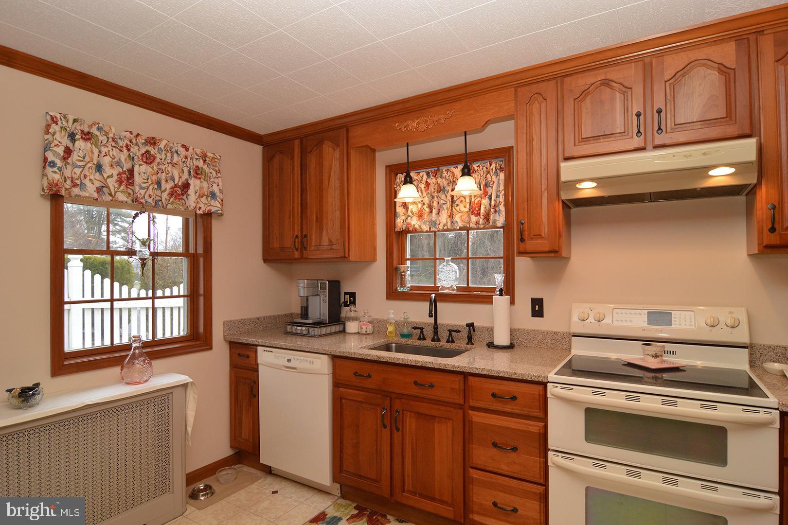 44 Park Road Reading, PA 19609 - Photo 9 of 28 Gallery Image 9