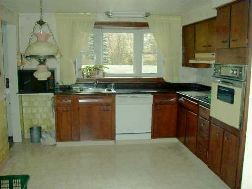 853 Agnew Road Baldwin, PA 15227 - Photo 6 of 8 Other.