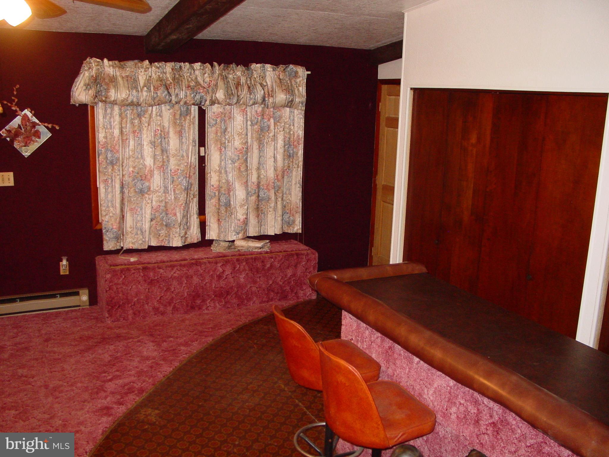 318 Wye Road Baltimore, MD 21221 - Photo 14 of 24 Family Rm w/Bar