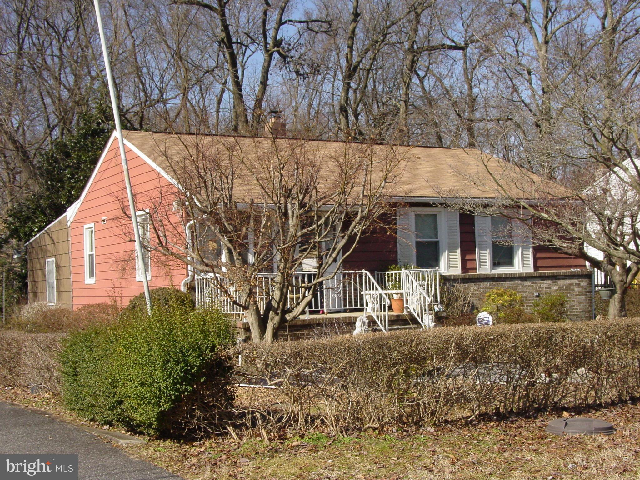 318 Wye Road Baltimore, MD 21221 - Photo 4 of 24 Front