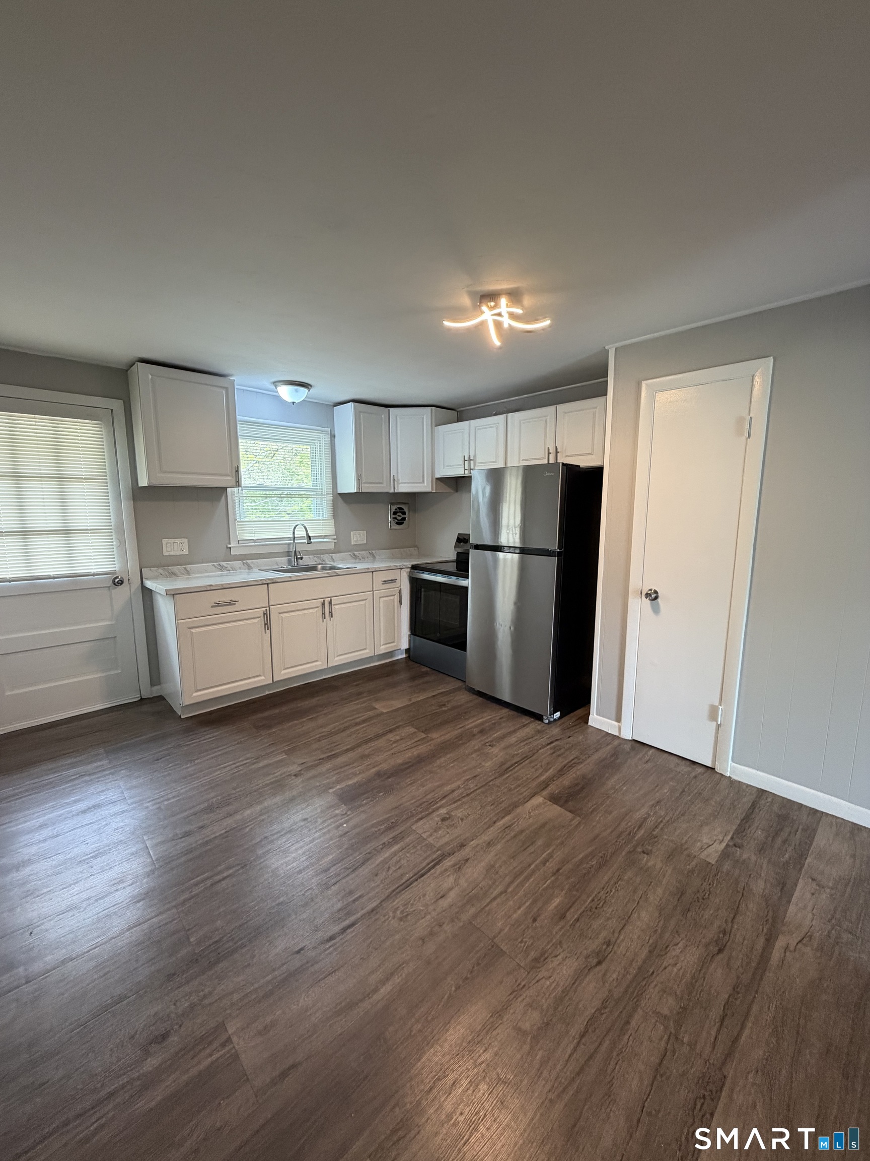 74 Baxter Road Mansfield, CT 06268 - Photo 4 of 8