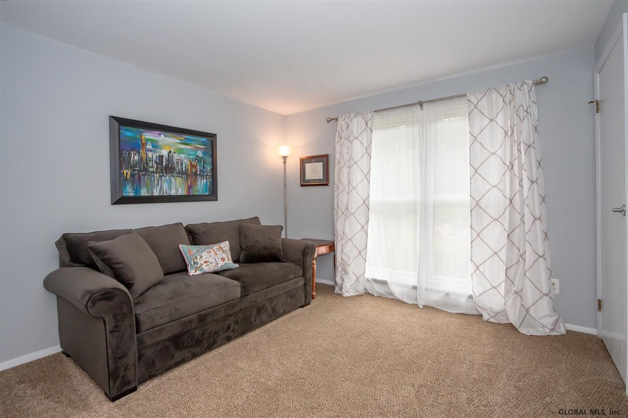 32 Glade Mallow Road Malta, NY 12020 - Photo 17 of 26 Photo 17