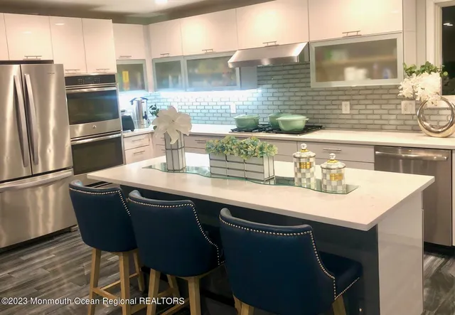 $3,100 | 410 Burlington Avenue, Unit FRONT, Bradley Beach, NJ 07720