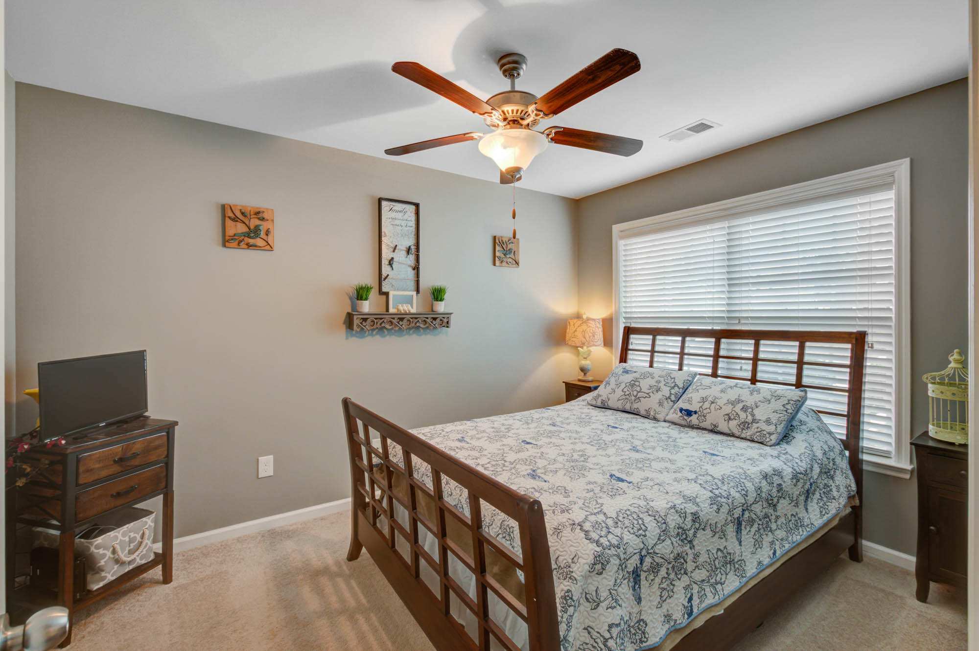 163 Alpine Road Summerville, SC 29485 - Photo 13 of 29 163Alpine-CalSiglerPhotography (13)