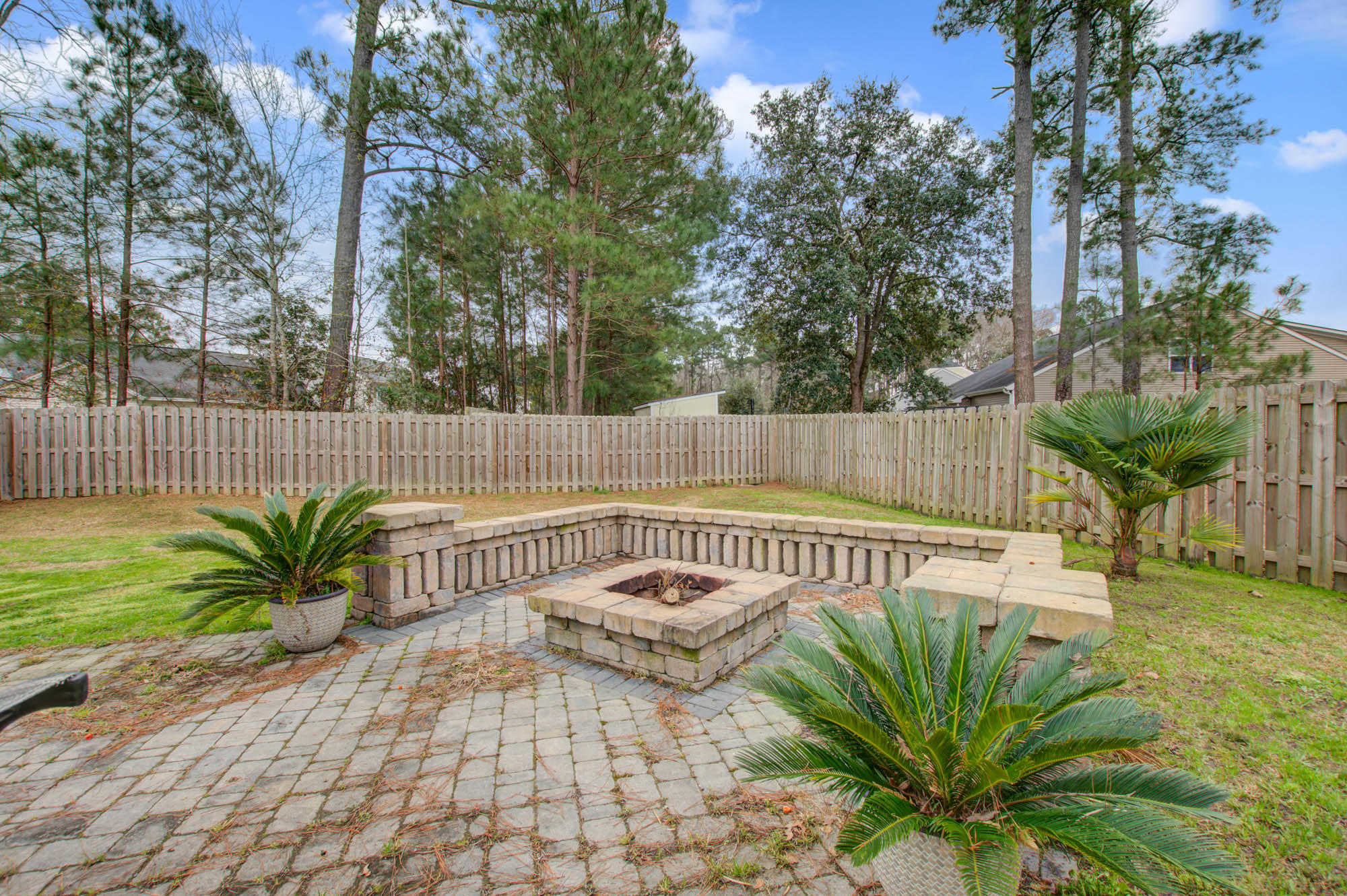 163 Alpine Road Summerville, SC 29485 - Photo 25 of 29 163Alpine-CalSiglerPhotography (25)