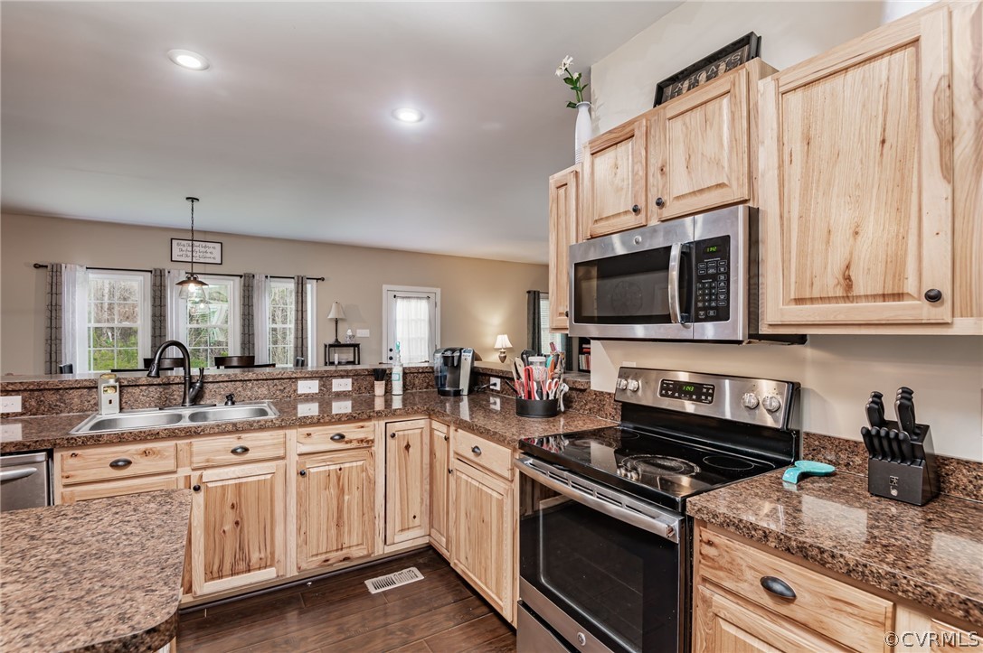11861 Steel Trap Road New Kent, VA 23124 - Photo 13 of 33 Gallery Image 13
