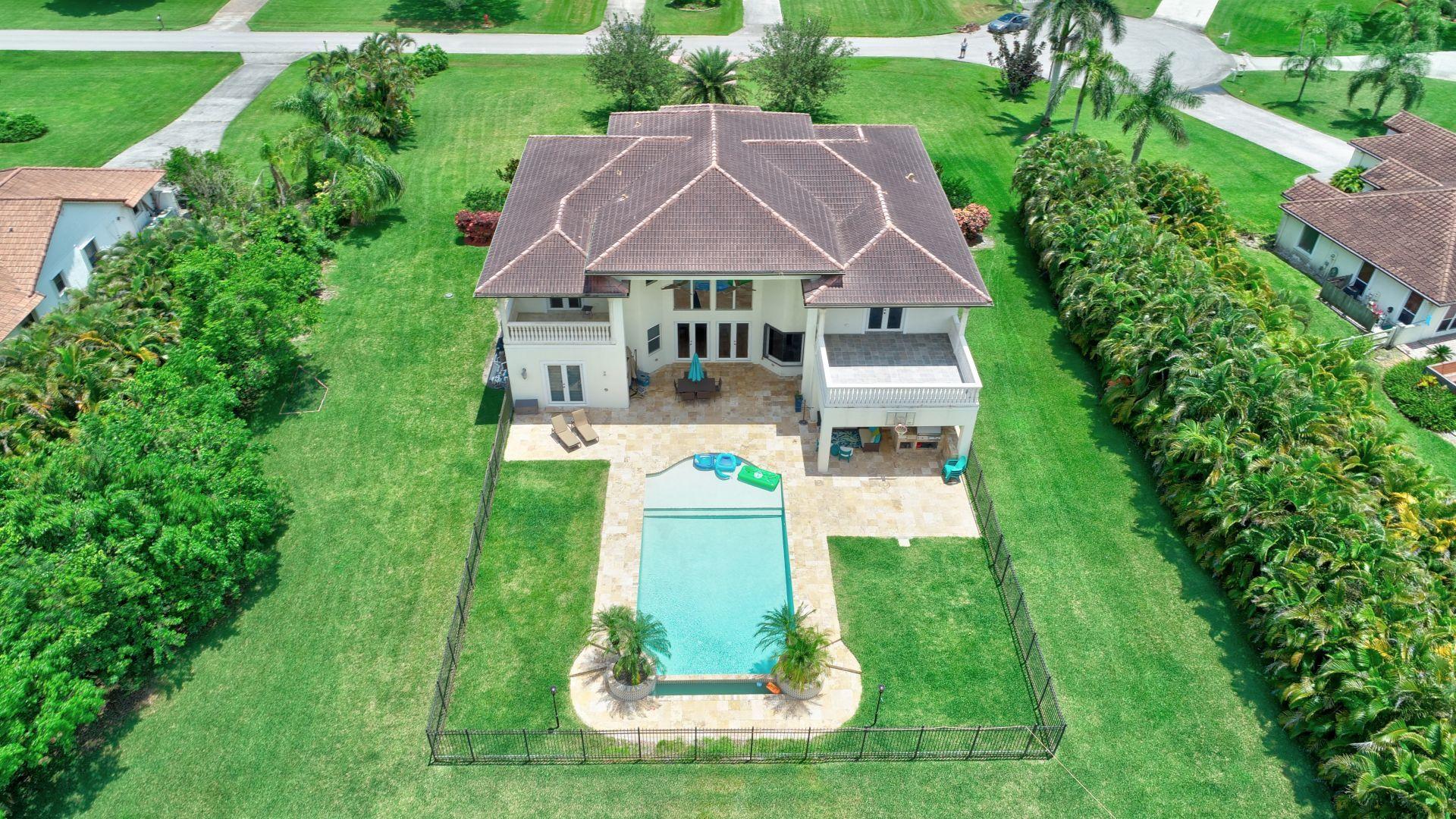 9915 Hindel Court Boynton Beach, FL 33472 - Photo 3 of 59 07_dji_0561and4more