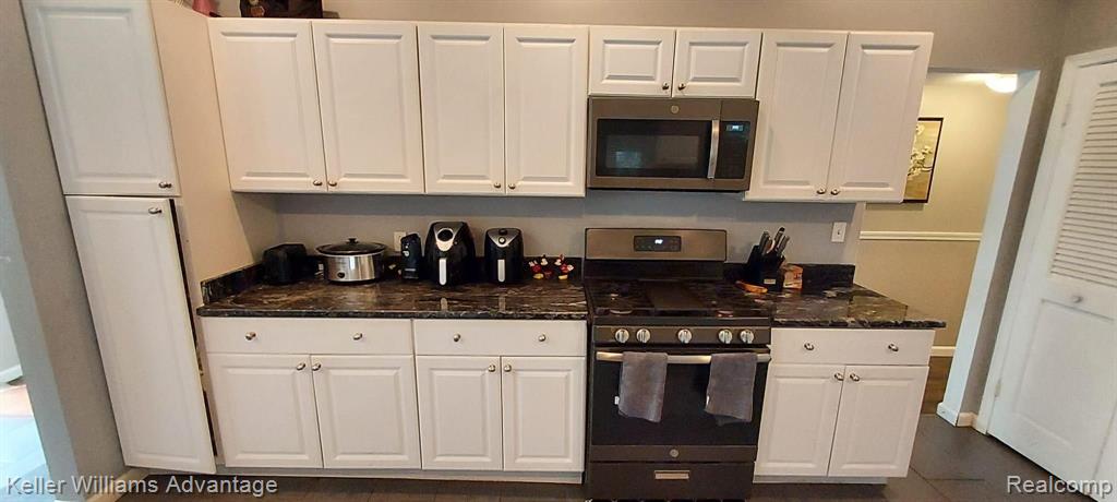29545 Fairfax Street Southfield, MI 48076 - Photo 11 of 18