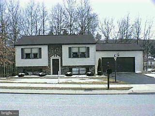 61 Boxwood Road Manchester, PA 17345 - Photo 1 of 1 Gallery Image 1