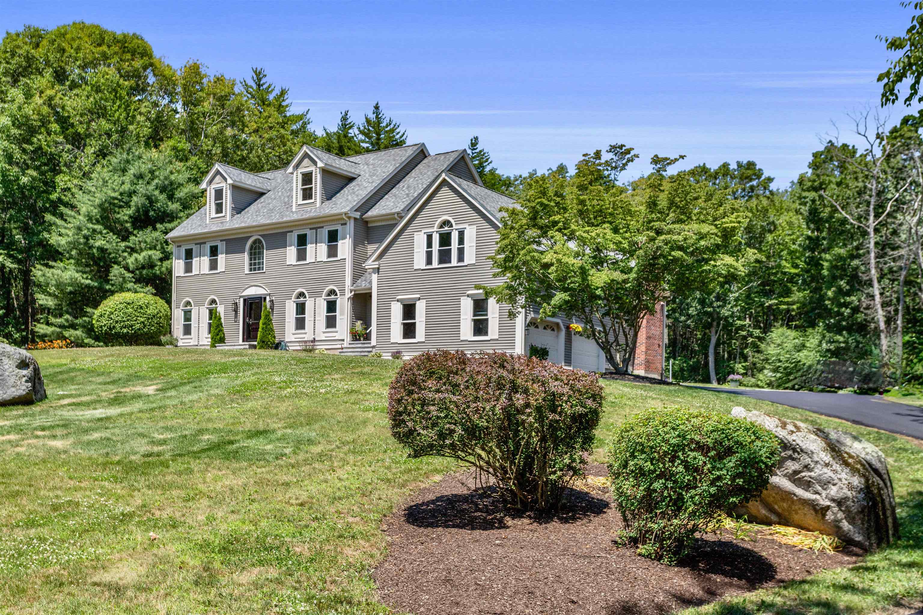 21 Bear Path Road Hampton, NH 03842 - Photo 1 of 60