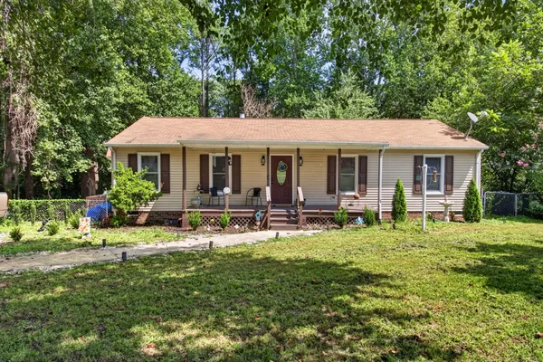 $384,900 | 6673 Magnolia Drive, Gloucester, VA 23061