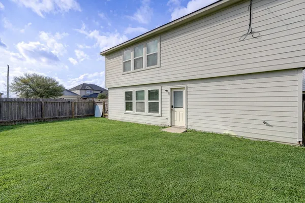 $2,500 | 18434 Ranch View Trail, Houston, TX 77073