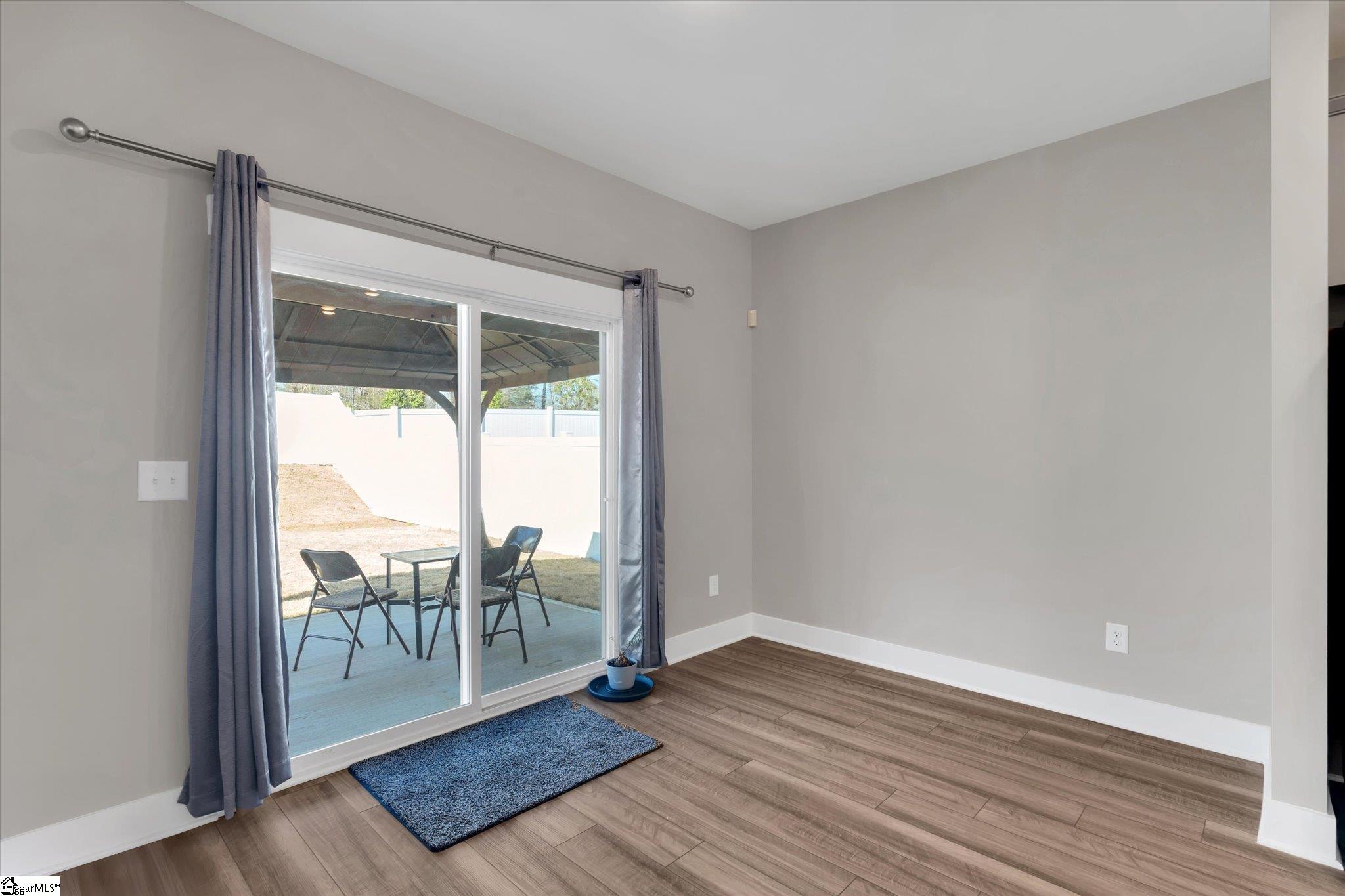 609 Splendid Place Simpsonville, SC 29680 - Photo 11 of 37 Gallery Image 11