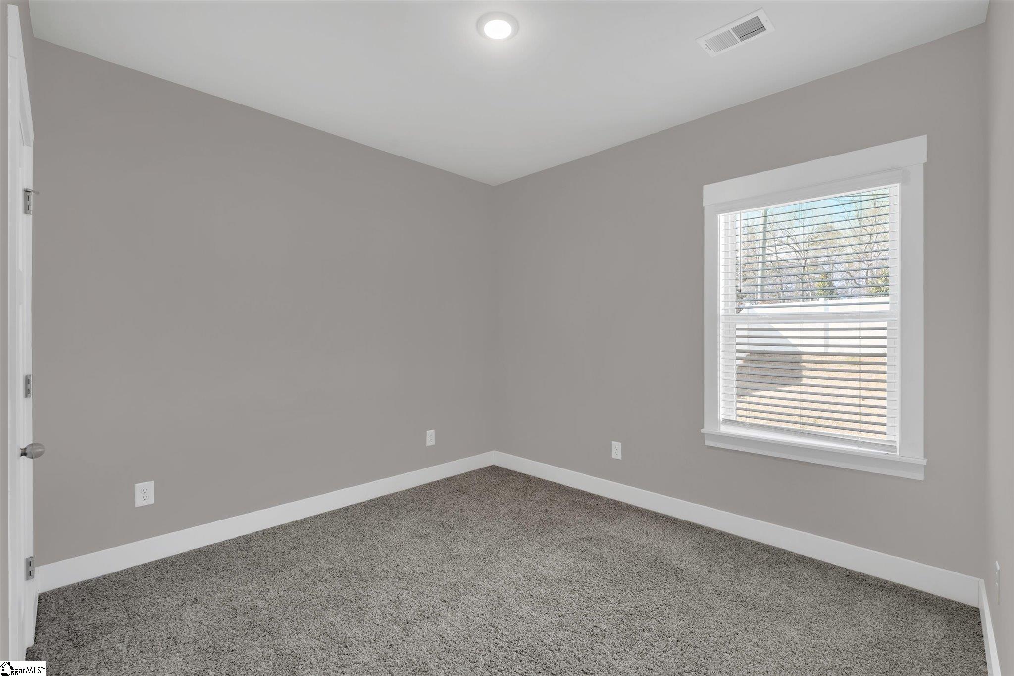 609 Splendid Place Simpsonville, SC 29680 - Photo 17 of 37 Gallery Image 17